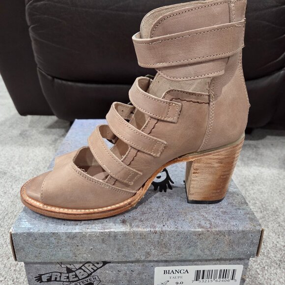 *Brand New* Stunning Freebird by Steven Bianca in Taupe, Size 9 - Picture 2 of 9